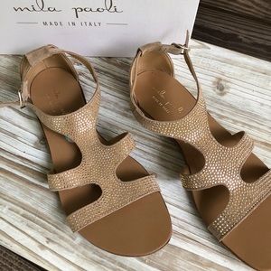 Women’s sandals